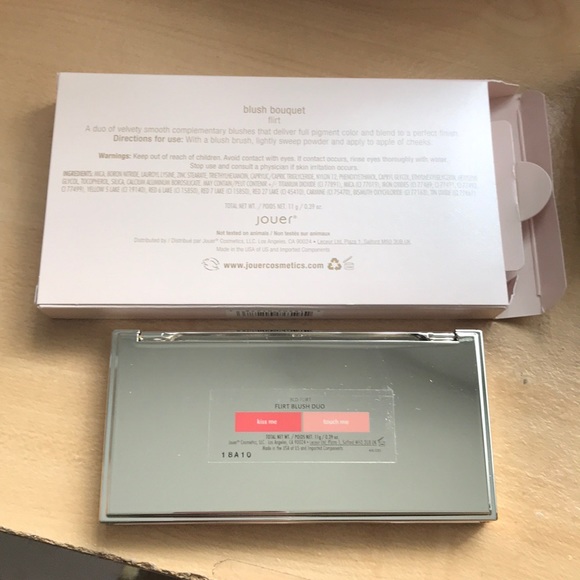 New Jouer Dual Blush Palette In Flirt - Picture 5 of 7